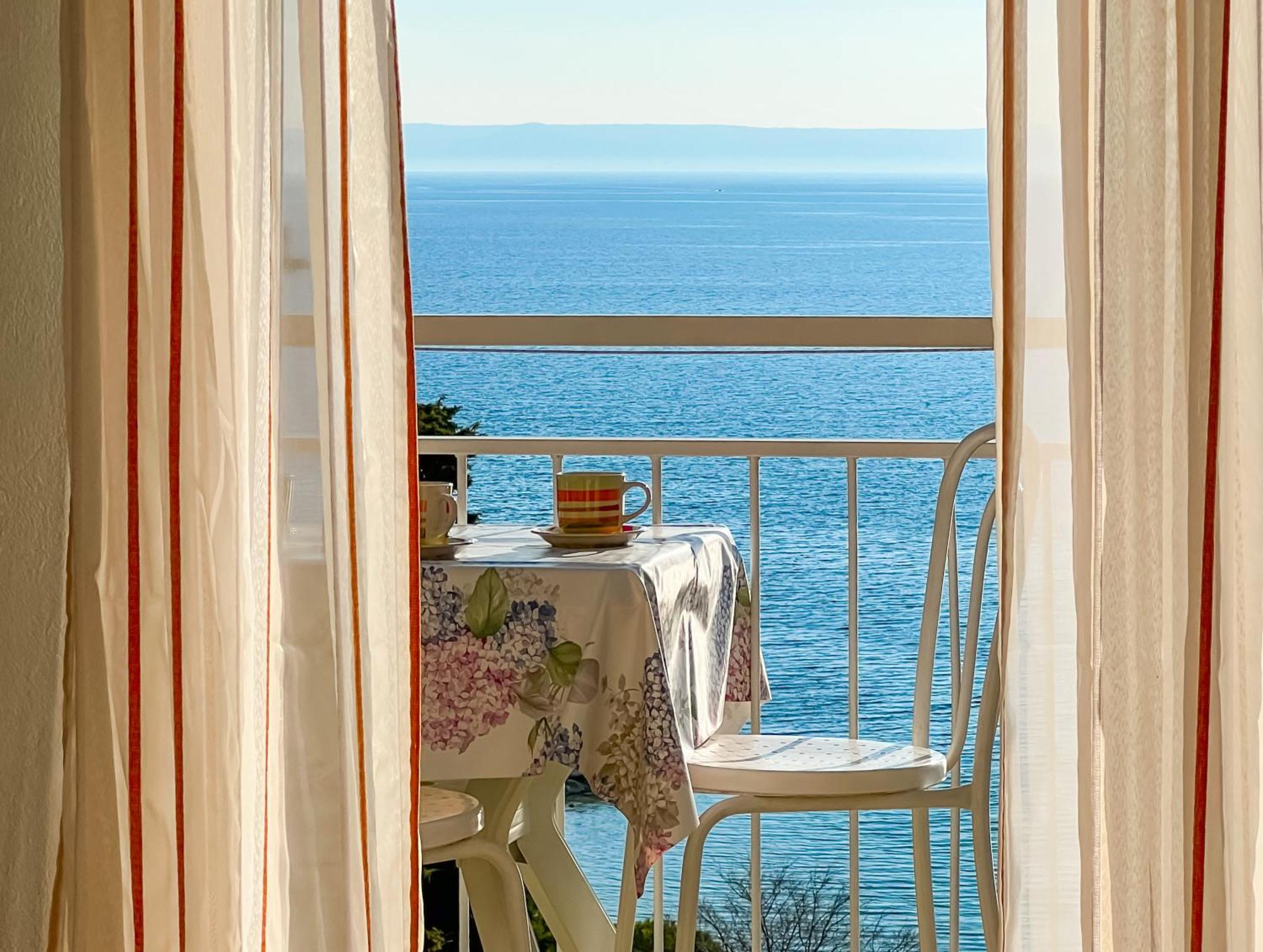 Seaside Apartments And Rooms Baska Voda Luaran gambar